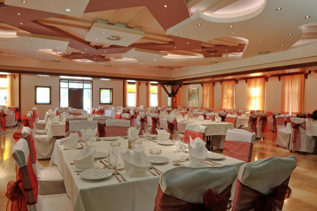 Hôtel Sumarice à Kragujevac Extérieur photo